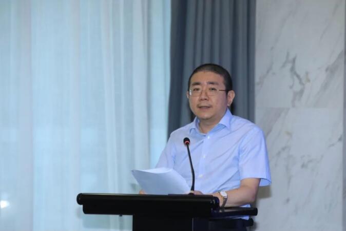 国家金融与发展实验室副主任,cft50学术委员杨涛主持.