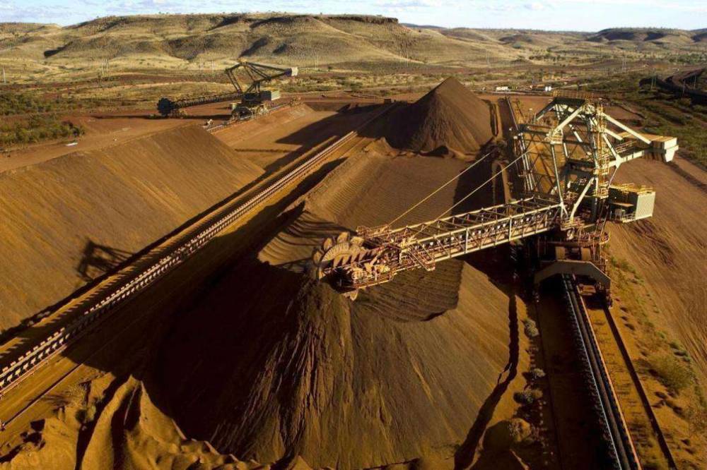近期铁矿石价格受多重因素影响走高,在全球最大的出口国——澳大利亚
