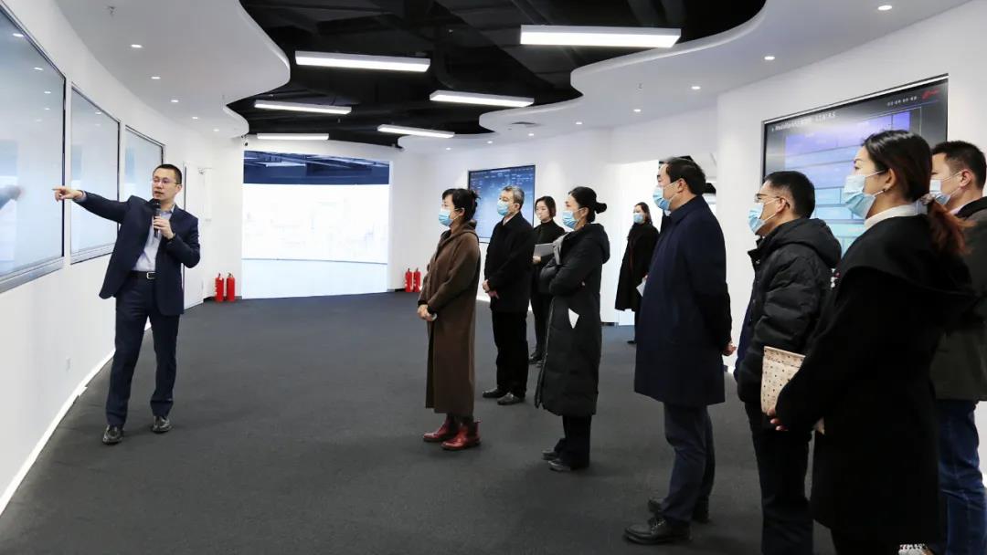 西城区领导参观神州信息金融科技创新中心
