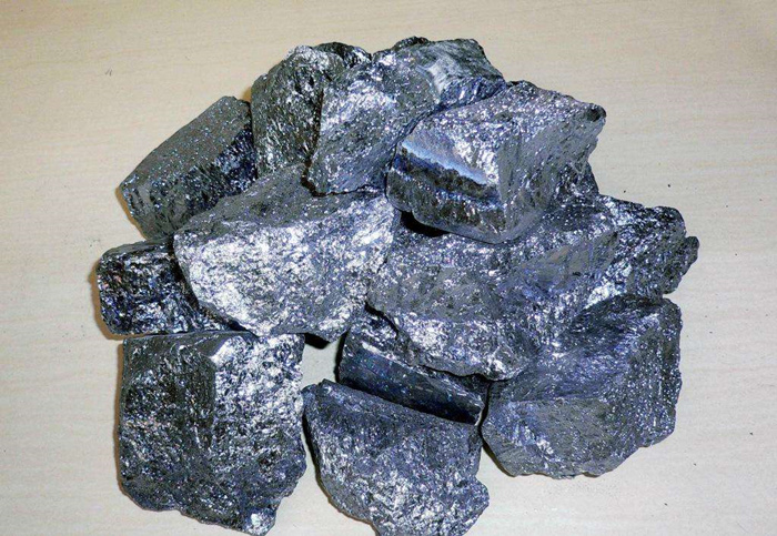 乌拉特中旗大力硅石矿图片