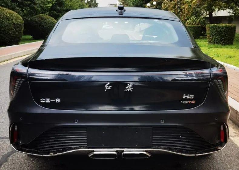 惊现全新h6无伪谍照红旗也玩起了大掀背